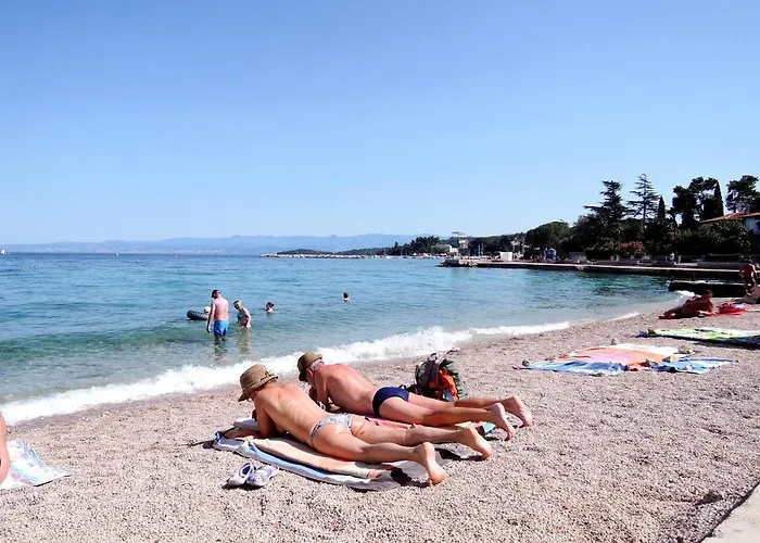 Ana 2 I 3 アパート マリンスカ