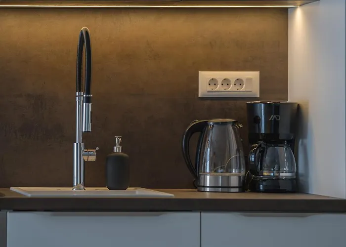 Ana 2 I 3 * Malinska