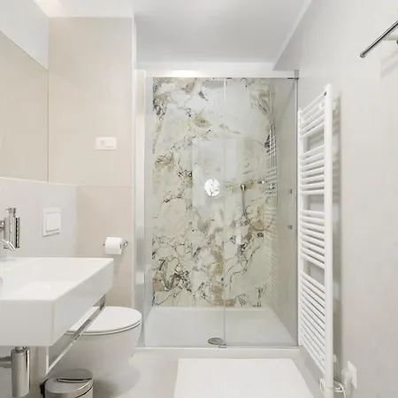 Ana 2 I 3 * Malinska