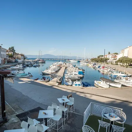 Apartman Ana 2 I 3 Malinska